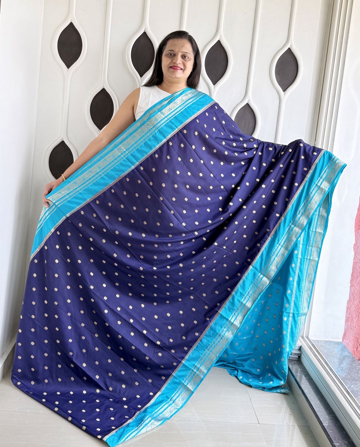 Royal Navy Blue Soft Mysore Silk Saree with Turquoise Blue Zari Border